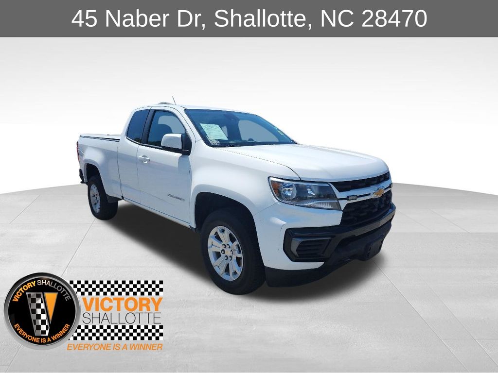 Summit White 2022 Chevrolet Colorado Pickup Truck 4X2 6-Speed Automatic