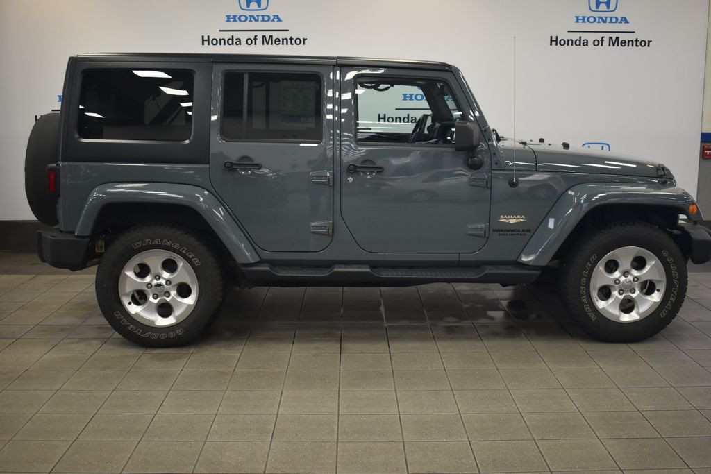 2014 Jeep Wrangler Unlimited Sahara 7