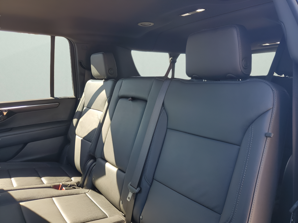 Used Car 2025 Chevrolet Suburban  Z71 For Sale Under $70,000 In Austin, Texas