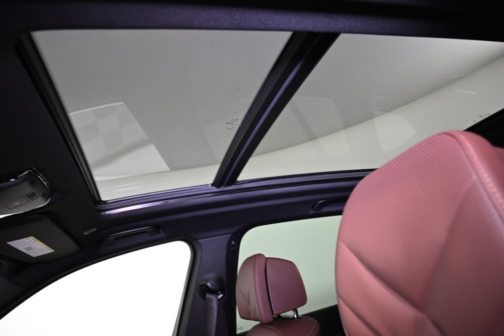 Thumbnail: 2026 BMW X5 - 20