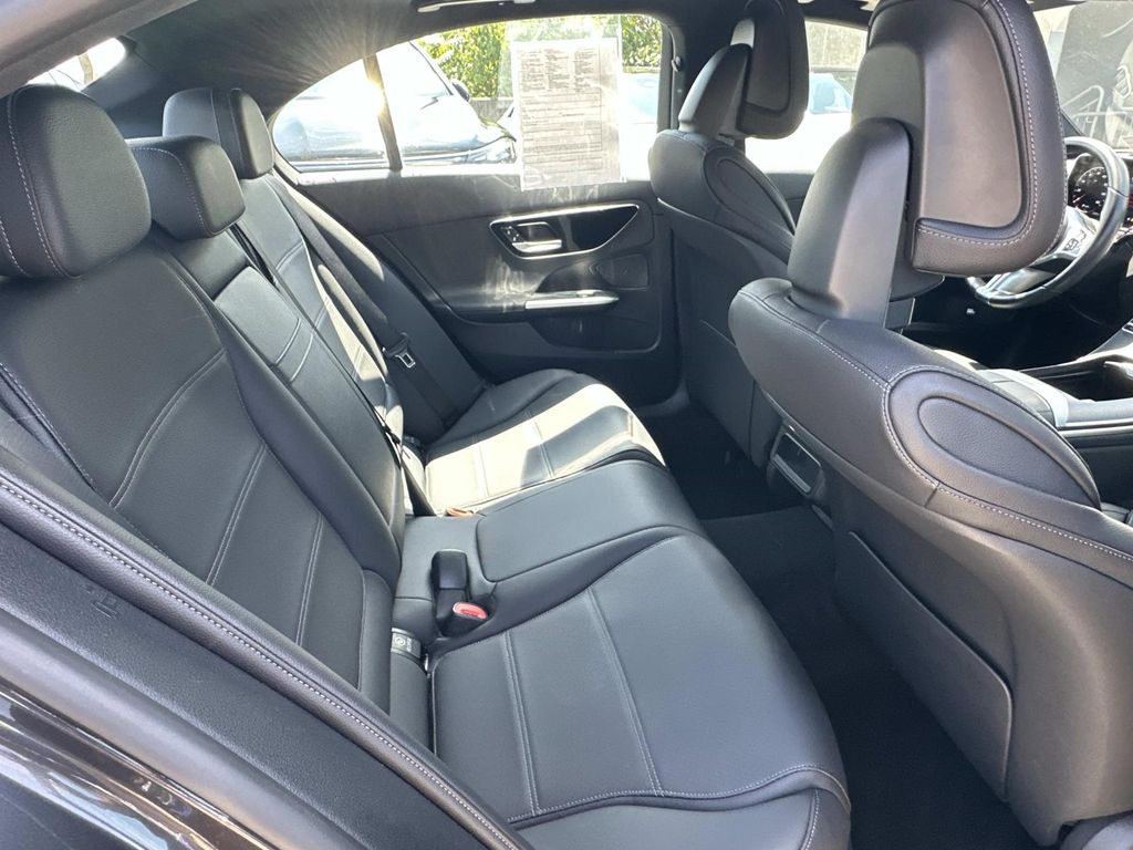 Thumbnail: 2024 Mercedes-Benz C-Class - 12