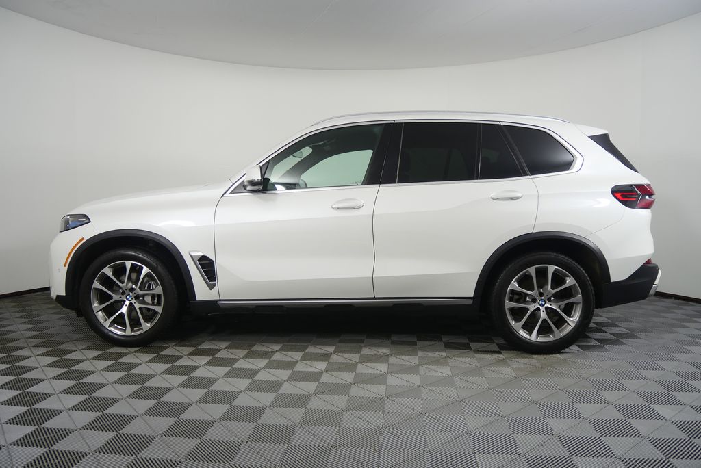 Thumbnail: 2025 BMW X5 - 6