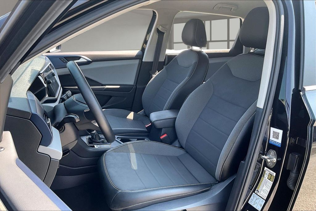 Used 2022 Volkswagen Taos SUV