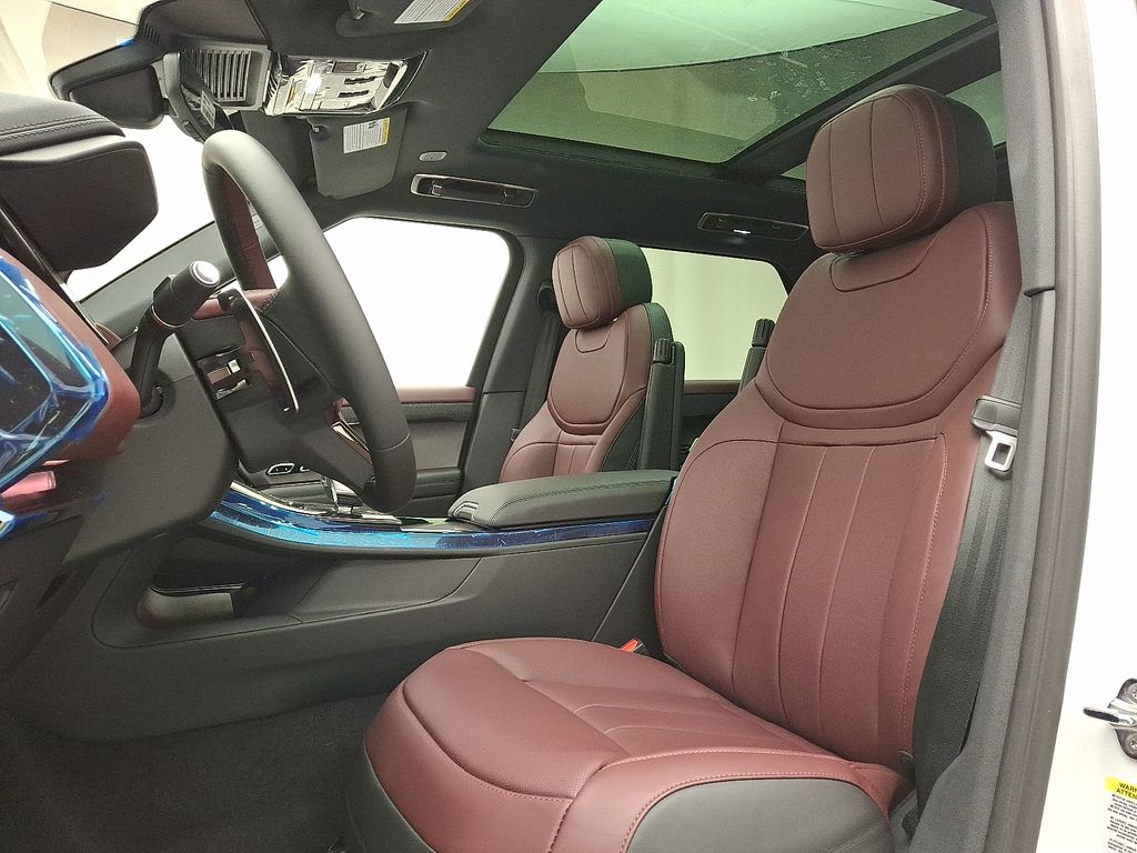 2025 Land Rover Range Rover Sport Dynamic 8
