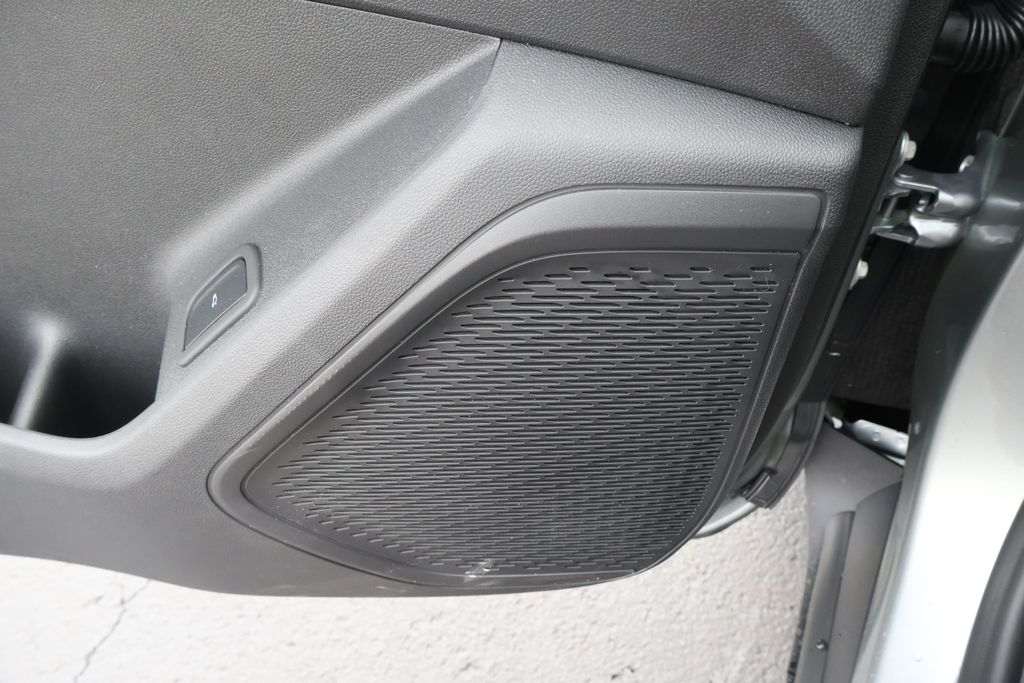 Thumbnail: 2026 Chevrolet Traverse - 19