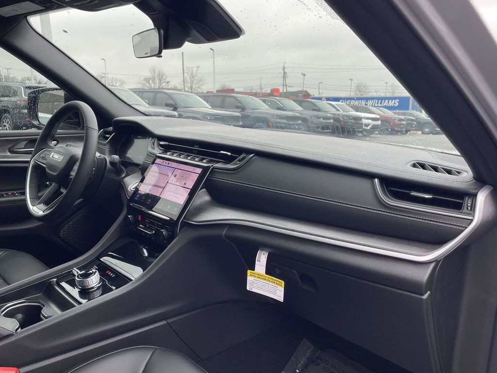 2025 Jeep Grand Cherokee L Limited - Photo 14