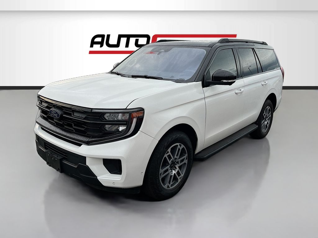 Used 2025 White Ford Active image 3