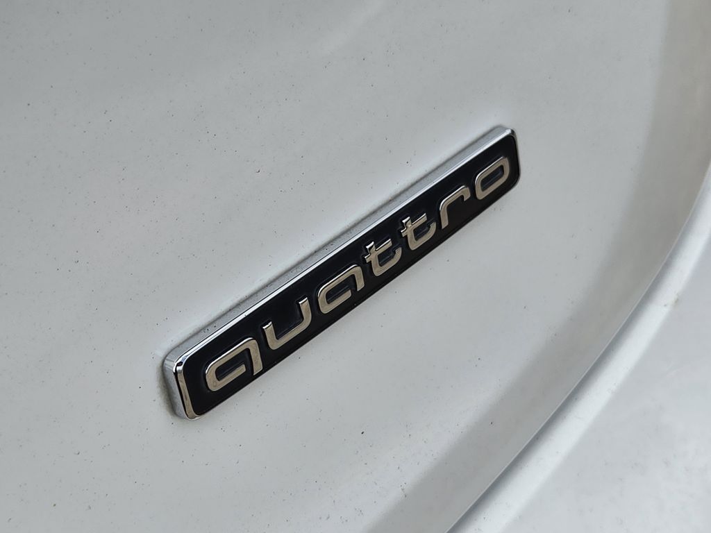 used 2024 Audi Q5 car, priced at $35,271