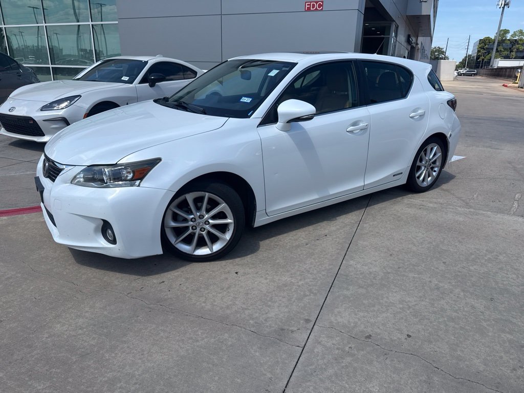 2013 Lexus CT Hybrid Wagon Front-Wheel Drive Continuously Variable Transmission
