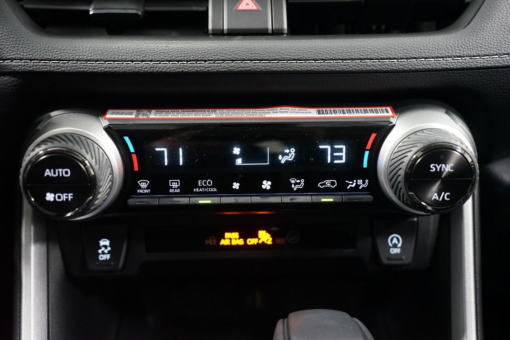 Thumbnail: 2025 Toyota RAV4 - 20