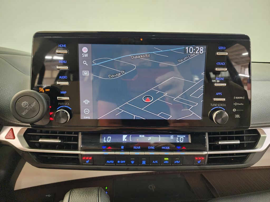 2022 Toyota Sienna XLE