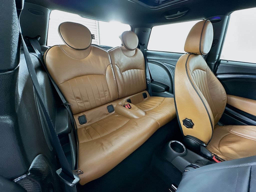 Thumbnail: 2013 MINI Cooper - 25