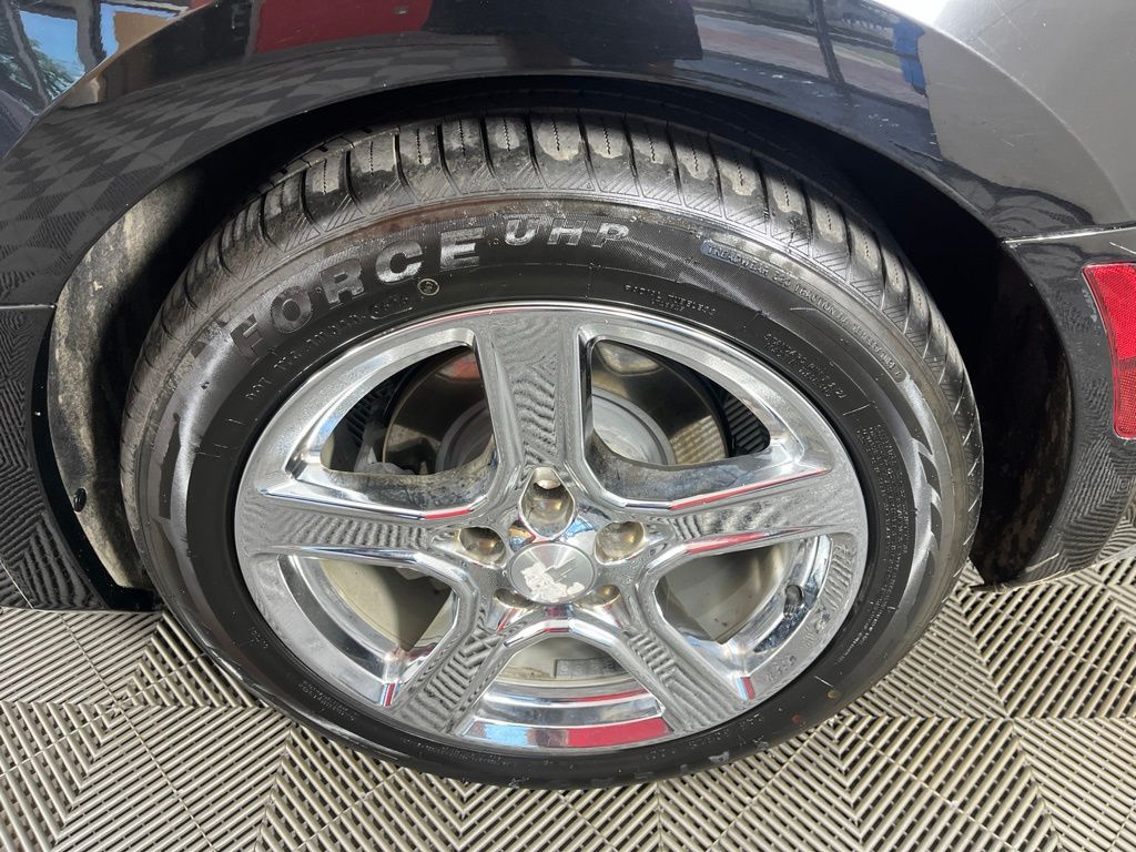 Thumbnail: 2022 Chevrolet Camaro - 15