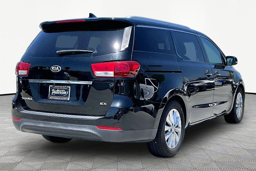 car-gallery-2
