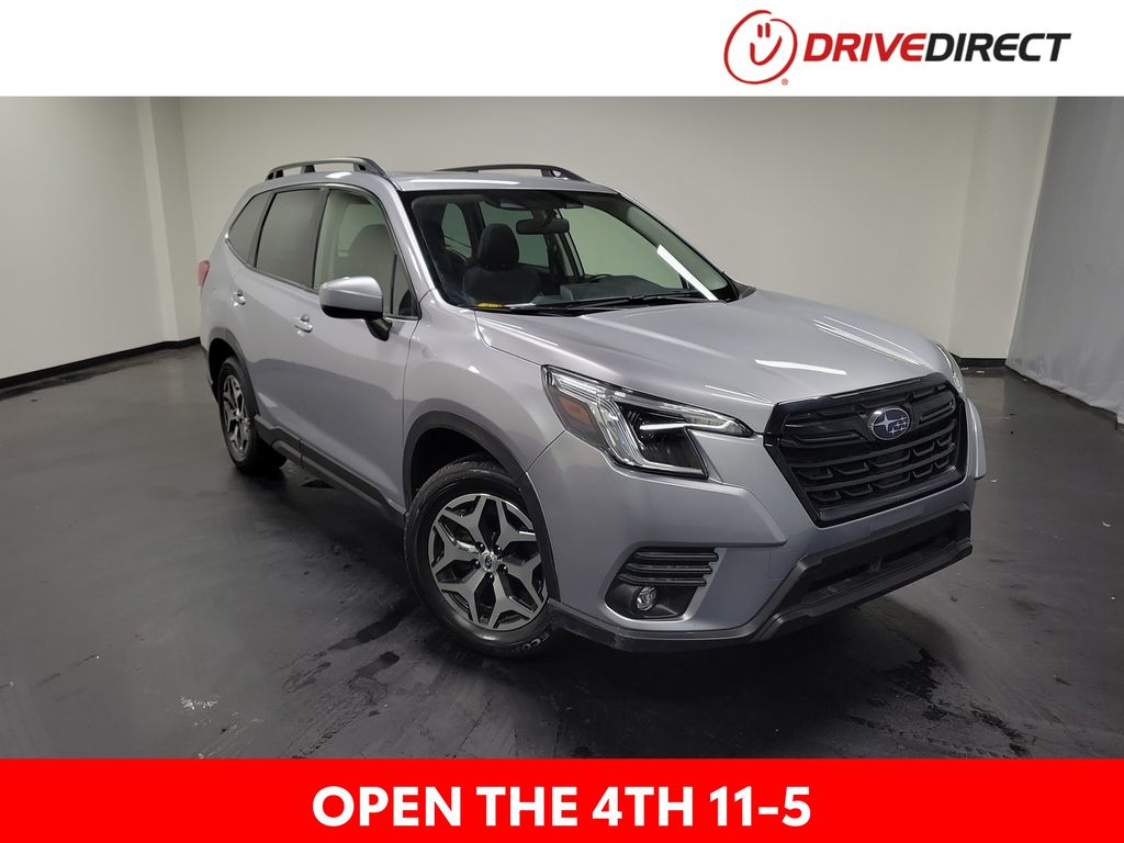 Ice Silver Metallic 2024 Subaru Forester SUV / Crossover All-Wheel Drive Continuously Variable Transmission