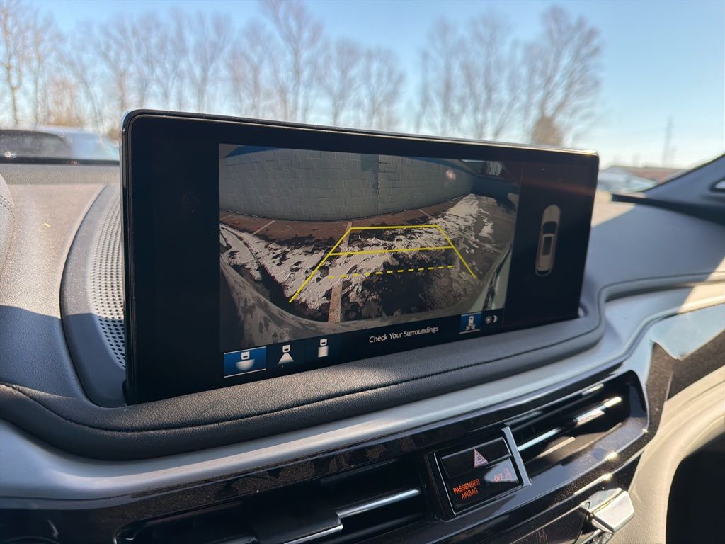 Thumbnail: 2025 Acura MDX - 32