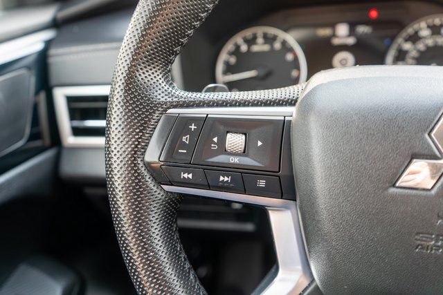 2023 Mitsubishi Outlander SE Gray at Subaru and VW of Moon Township