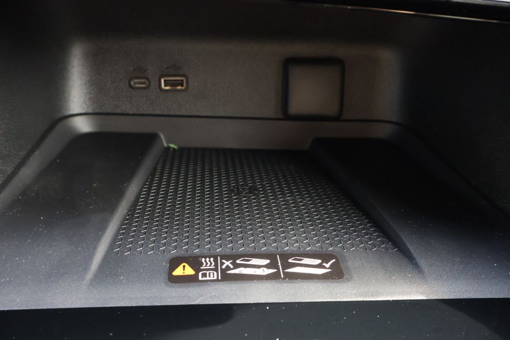 Thumbnail: 2026 Chevrolet Traverse - 31