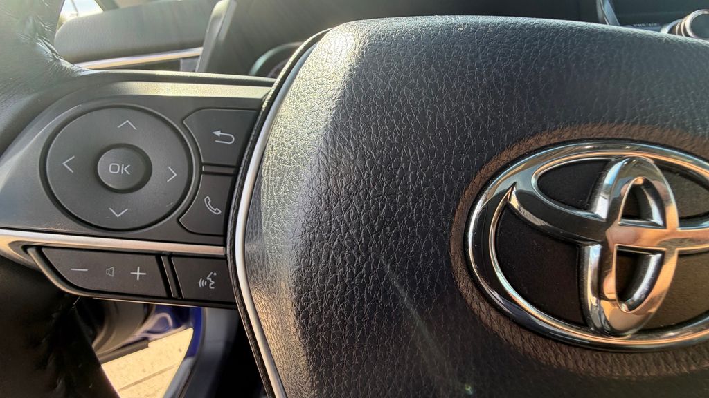 2018 Toyota Camry XLE - Photo 26