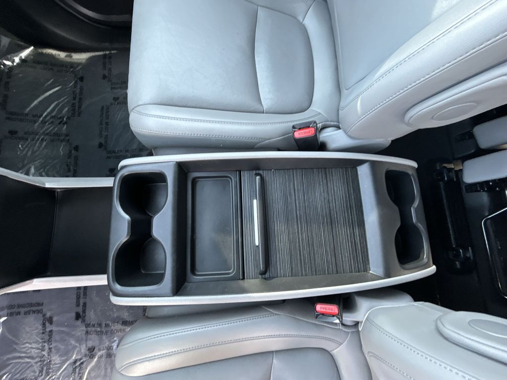 Thumbnail: 2019 Honda Odyssey - 20