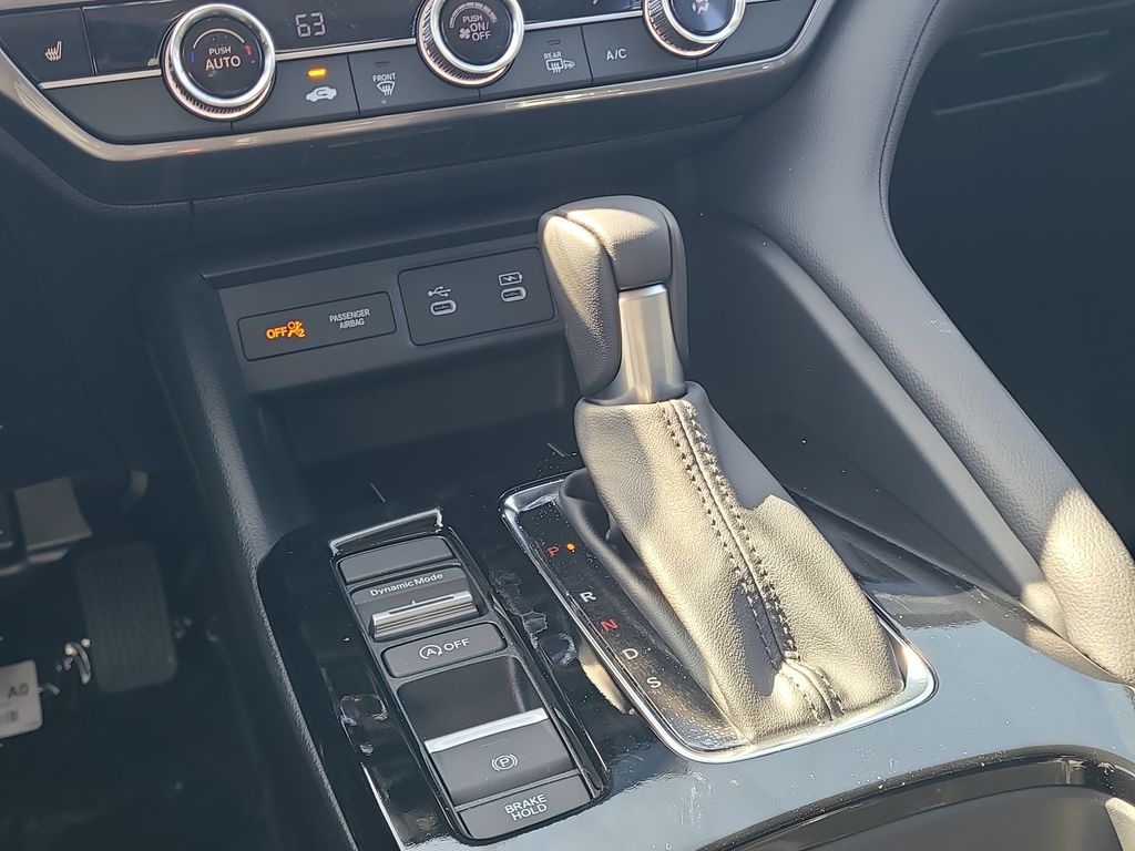 Used 2026  Acura Base image 18