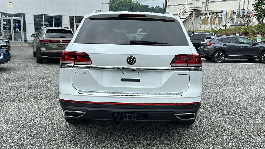 Certified Used 2023 White Volkswagen SEL image 4