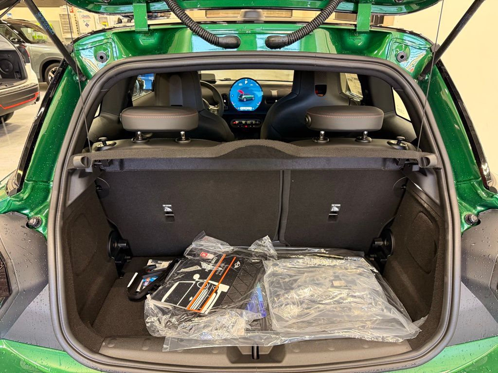 Thumbnail: 2026 MINI Cooper - 20