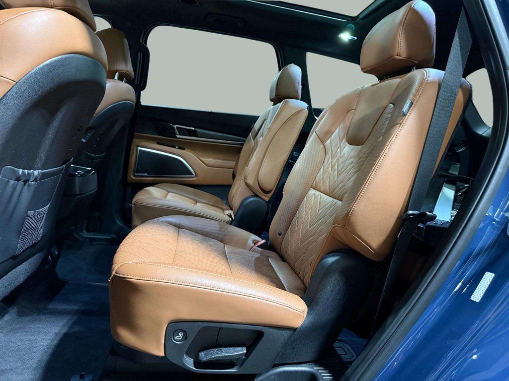 Used 2023 Midnight Lake Blue Kia SX-Prestige X-Line image 24