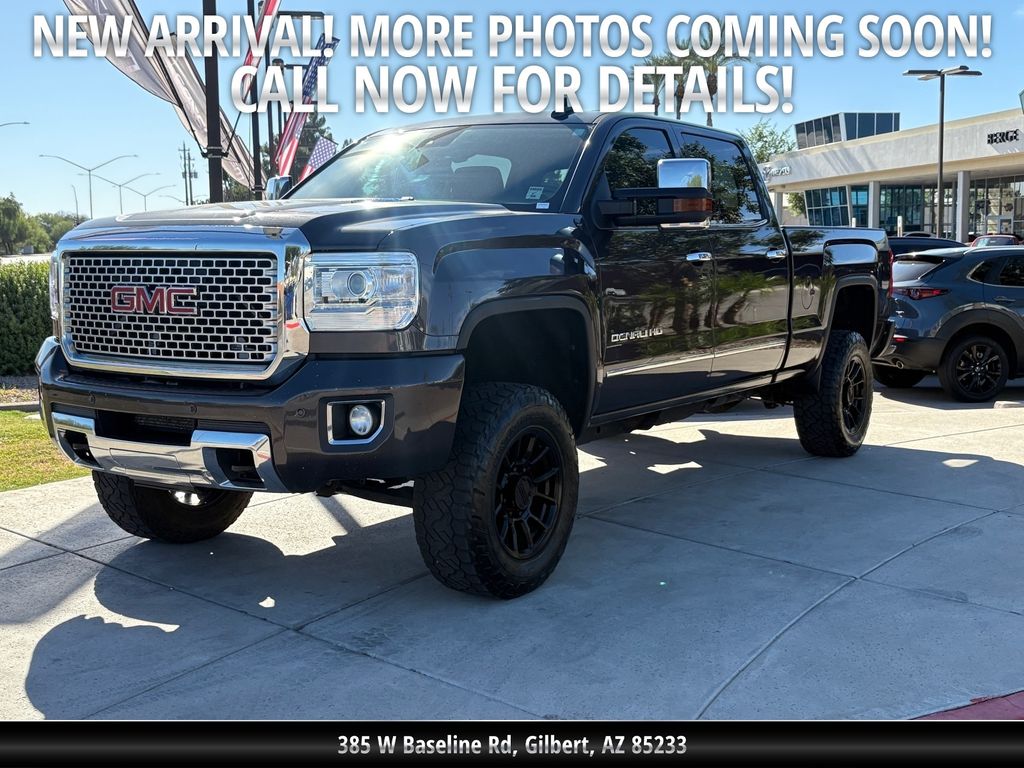 Gray (Iridium Metallic) 2015 GMC Sierra 2500HD Pickup Truck Four-Wheel Drive 6-Speed Automatic