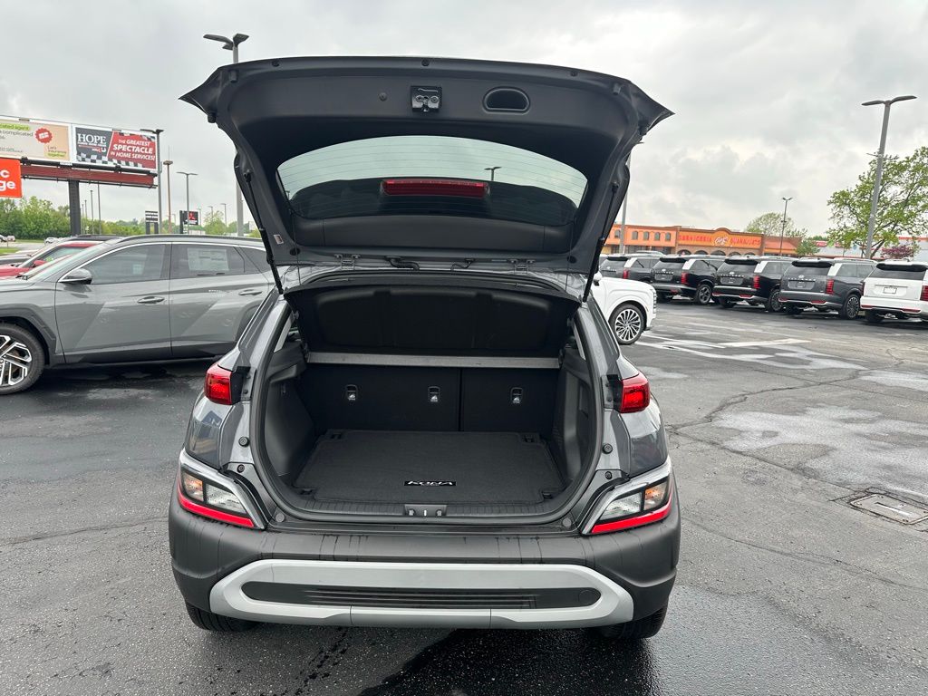 Used 2023 GRAY Hyundai SEL image 10