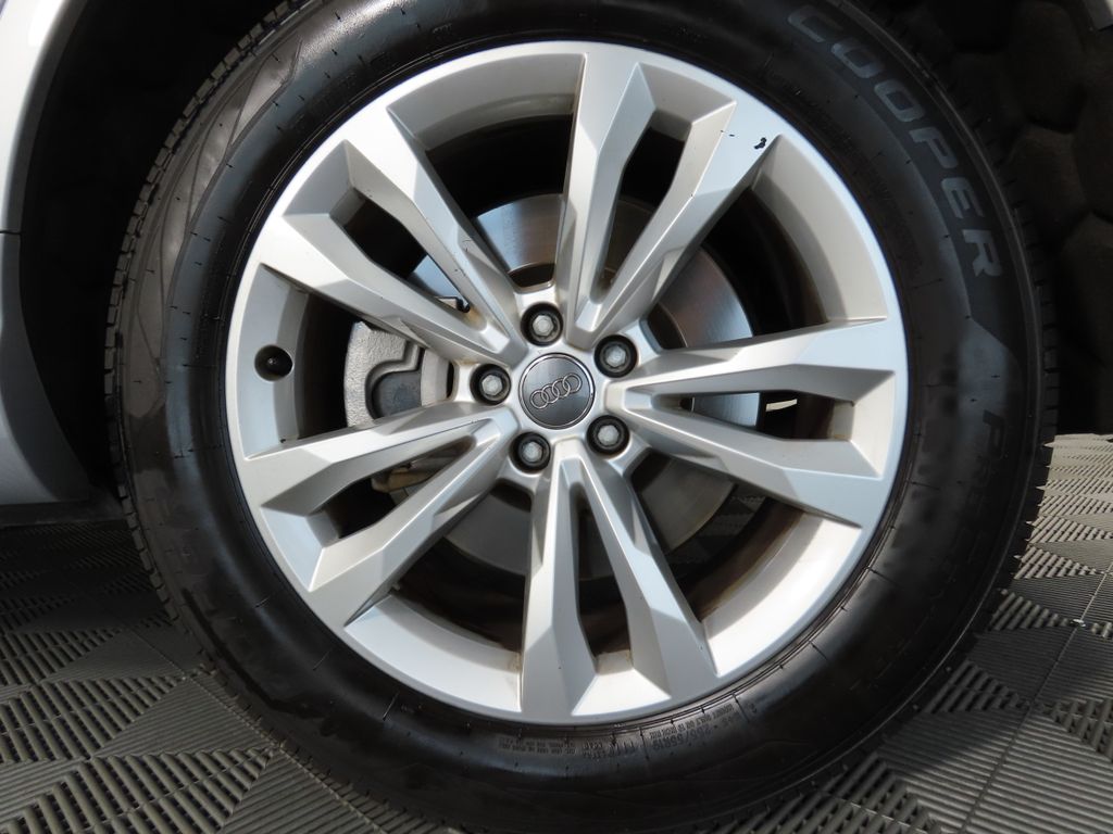 2019 Audi Q7 SE Premium Plus 32