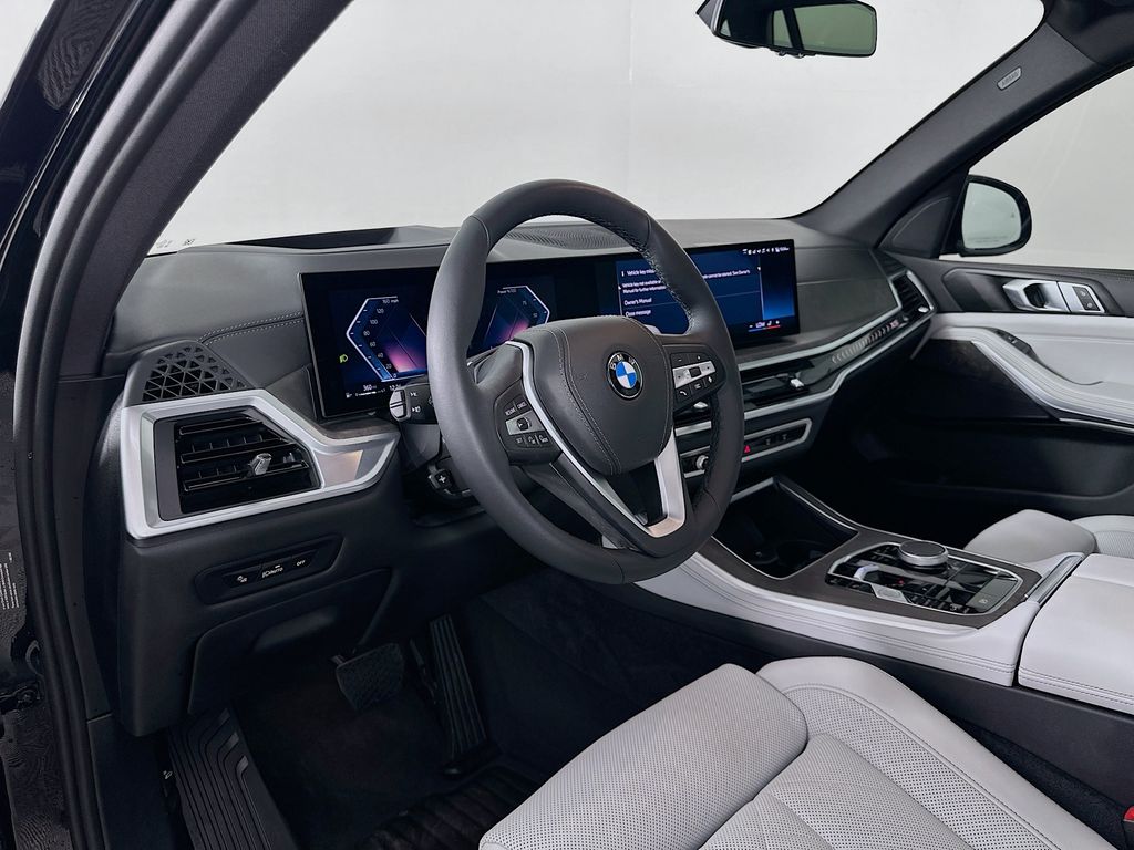 Thumbnail: 2024 BMW X5 - 9