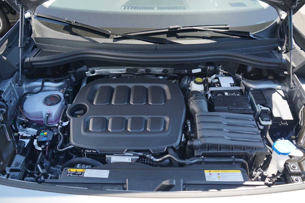 Thumbnail: 2025 Volkswagen Tiguan - 12