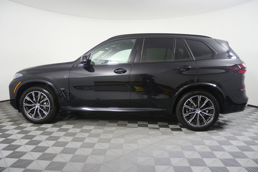 Thumbnail: 2026 BMW X5 - 2