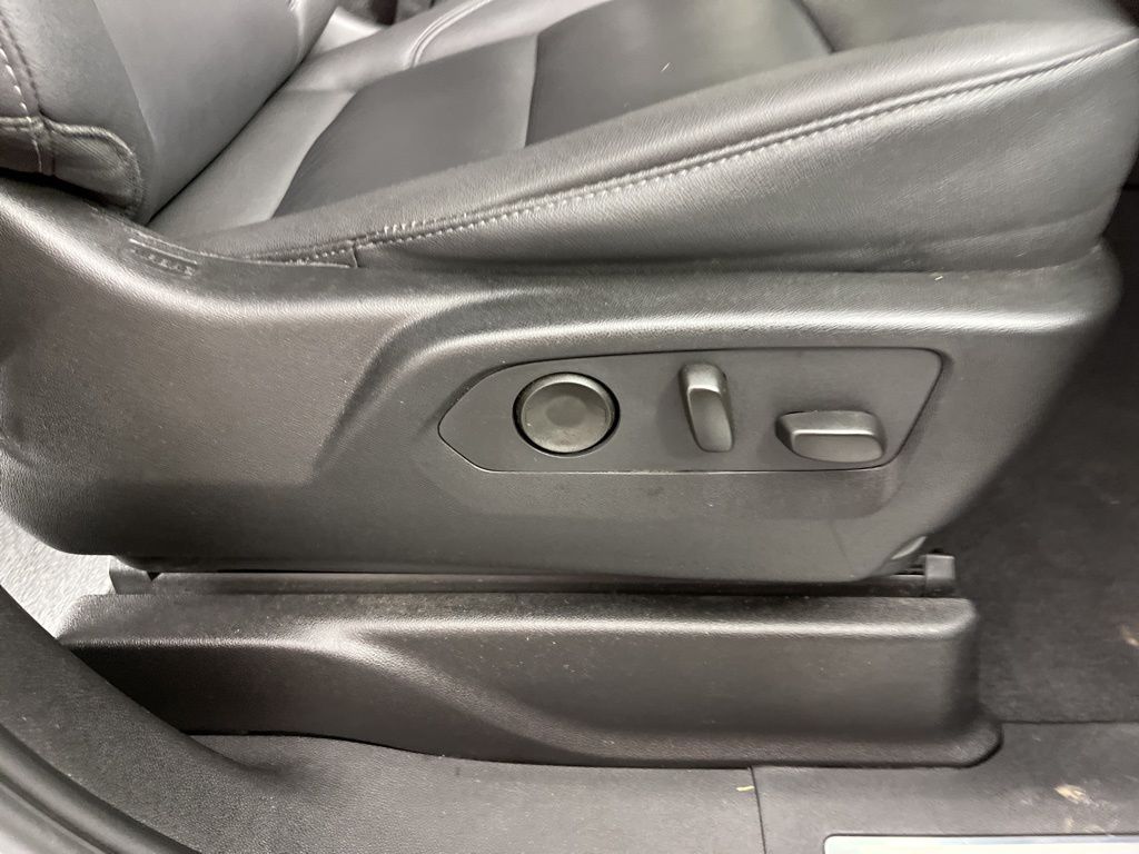 Thumbnail: 2024 Chevrolet Suburban - 10