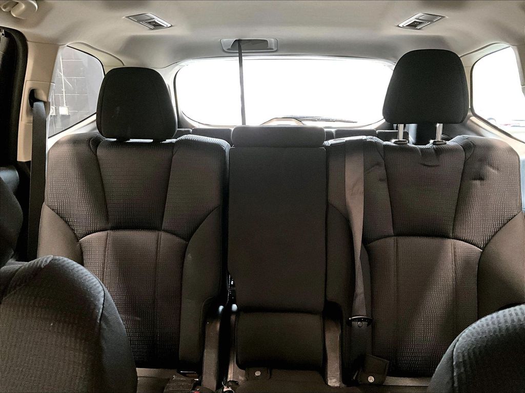 2023 Subaru Ascent — photo 15