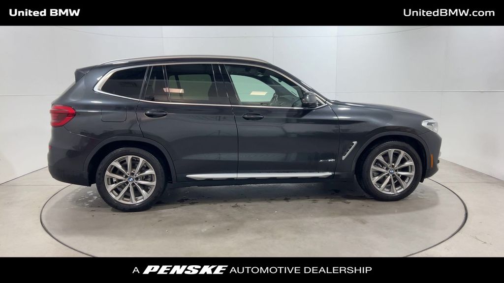 2018 BMW X3 xDrive30i 9