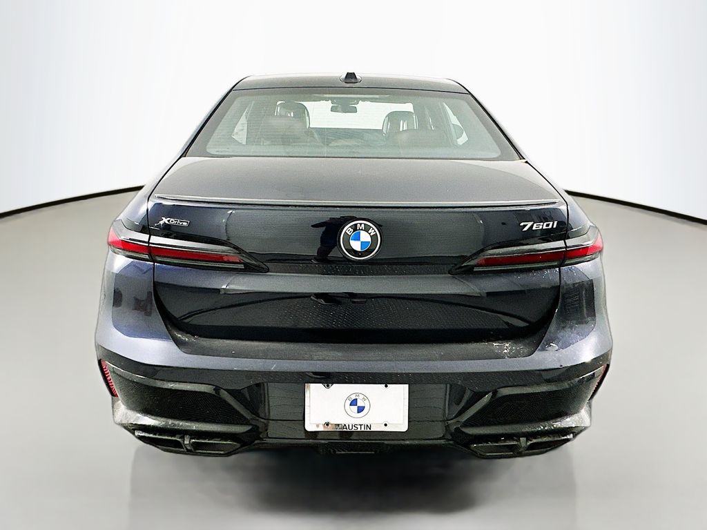 Thumbnail: 2025 BMW 7 Series - 6