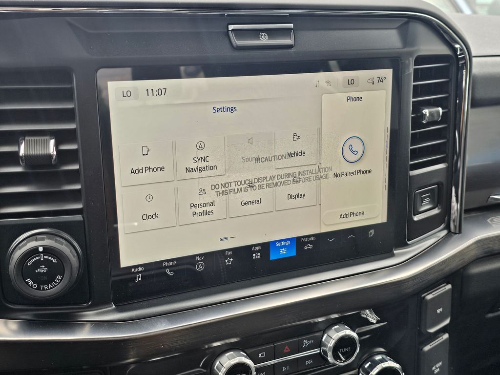 New 2025 White Ford Lariat image 35