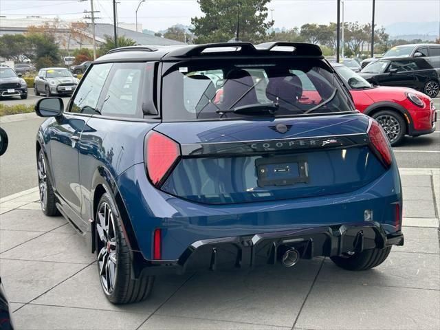 Thumbnail: 2026 MINI Cooper - 3
