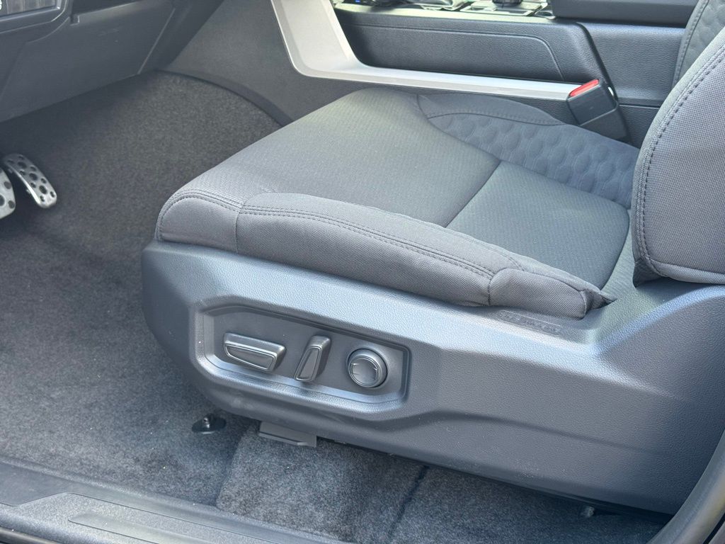 2026 Toyota Tundra SR5 CrewMax photo 15