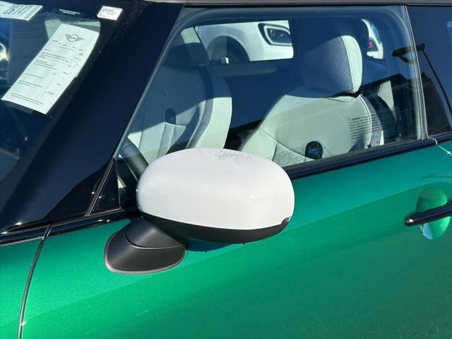 Thumbnail: 2026 MINI Cooper - 10