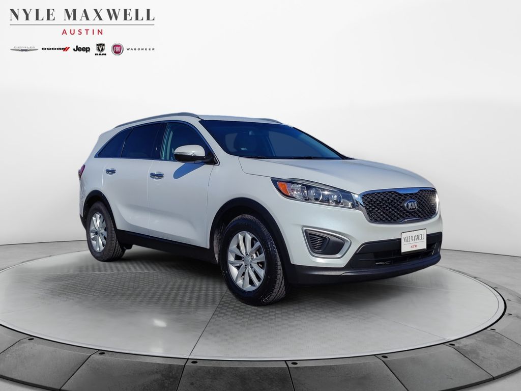 Used Car 2017 Kia Sorento  Lx For Sale Under $10,000 In Austin, Texas