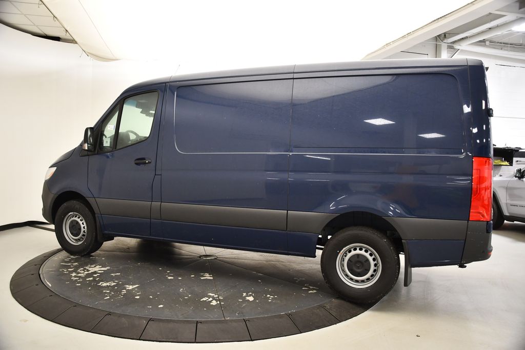 2025 Mercedes-Benz Sprinter 2500 7