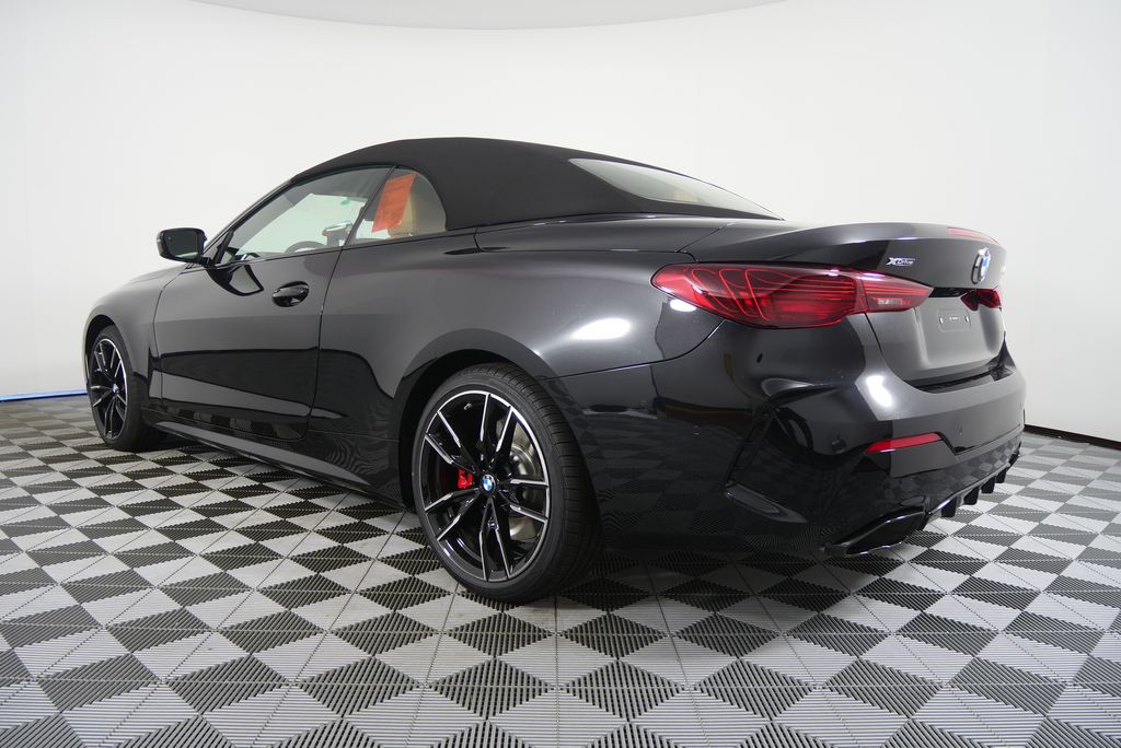 Thumbnail: 2026 BMW 4 Series - 6