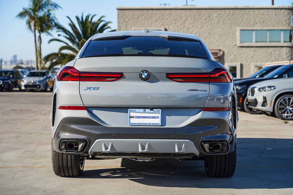 2025 BMW X6 xDrive40i 7