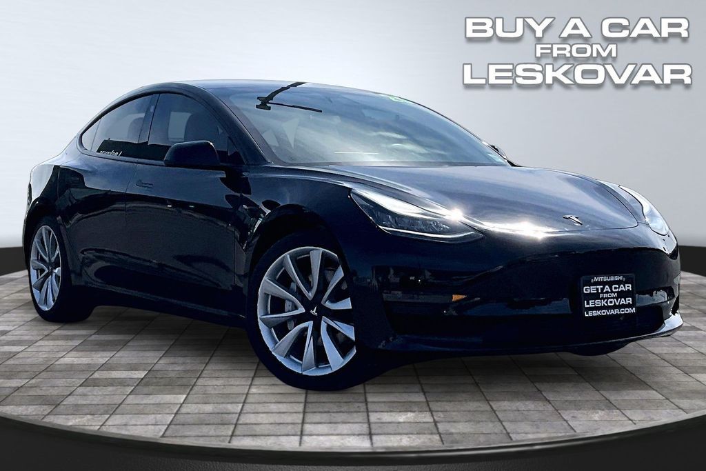 Solid Black 2020 Tesla Model 3 Standard Range Plus RWD Sedan Rear-Wheel Drive 1-Speed Automatic