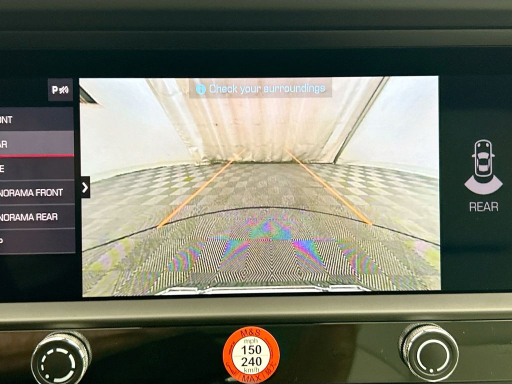 Thumbnail: 2026 Porsche Macan - 18