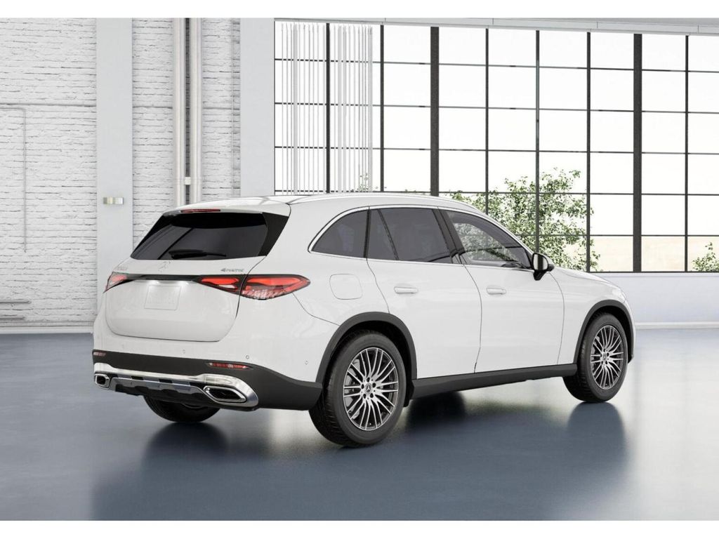 Thumbnail: 2027 Mercedes-Benz GLC - 21