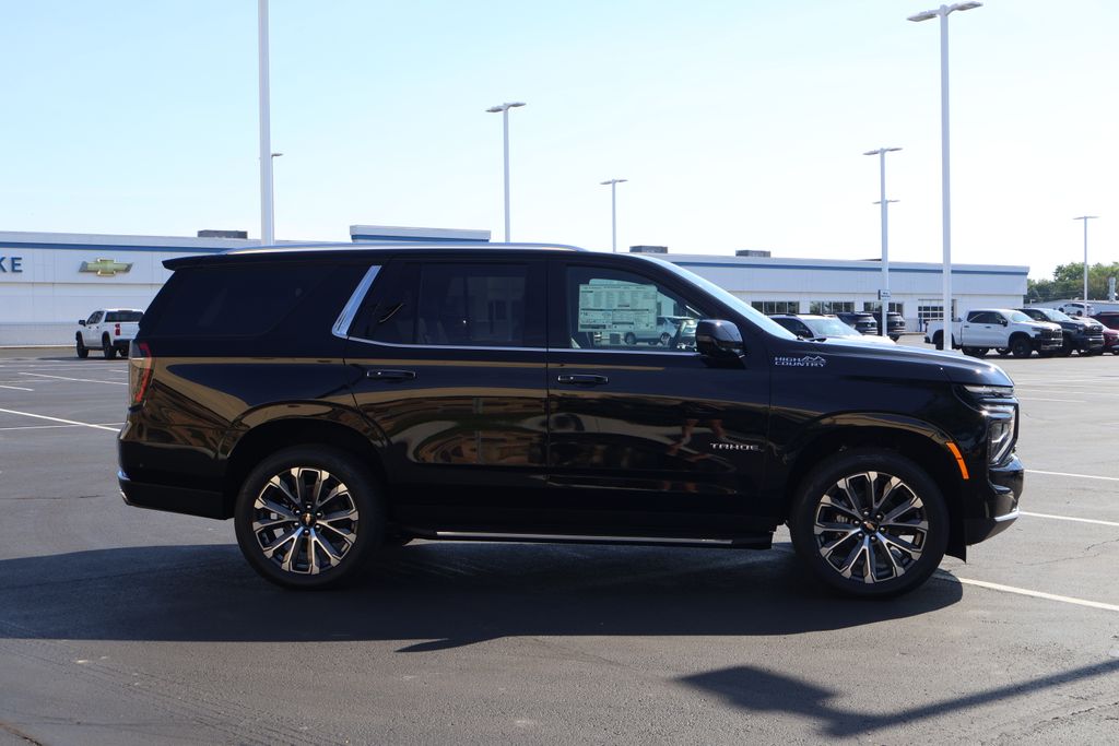 Thumbnail: 2026 Chevrolet Tahoe - 9